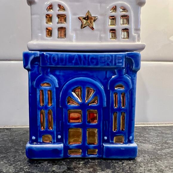 NWT Anthropologie Sugar Cookie Townhouse Measuring Cups - Picture 3 of 6